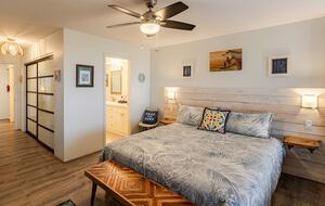 Luxury Lahaina Retreat Steps from the Sand - Lahaina, Hawaii