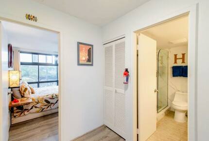 Luxury Lahaina Retreat Steps from the Sand - Lahaina, Hawaii