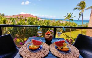 Luxury Lahaina Retreat Steps from the Sand - Lahaina, Hawaii
