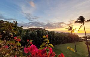 Luxury Lahaina Retreat Steps from the Sand - Lahaina, Hawaii