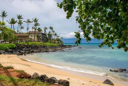 Luxury Lahaina Retreat Steps from the Sand - Lahaina, Hawaii