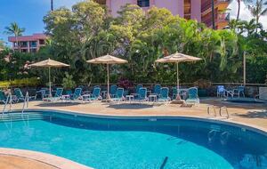 Luxury Lahaina Retreat Steps from the Sand - Lahaina, Hawaii