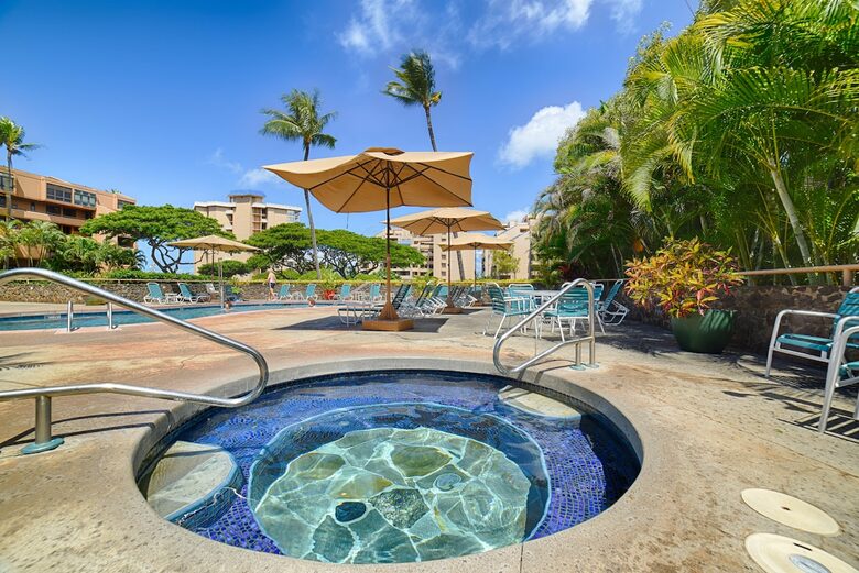 Luxury Lahaina Retreat Steps from the Sand - Lahaina, Hawaii