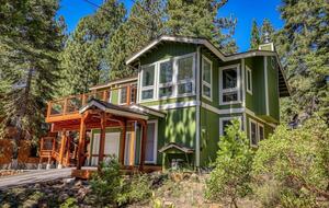 Woodland Retreat Near Kings Beach & Tahoe Ski Resorts - Kings Beach, California