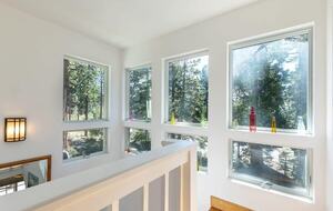 Woodland Retreat Near Kings Beach & Tahoe Ski Resorts - Kings Beach, California