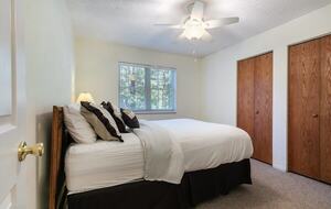 Woodland Retreat Near Kings Beach & Tahoe Ski Resorts - Kings Beach, California