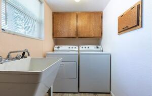 Woodland Retreat Near Kings Beach & Tahoe Ski Resorts - Kings Beach, California