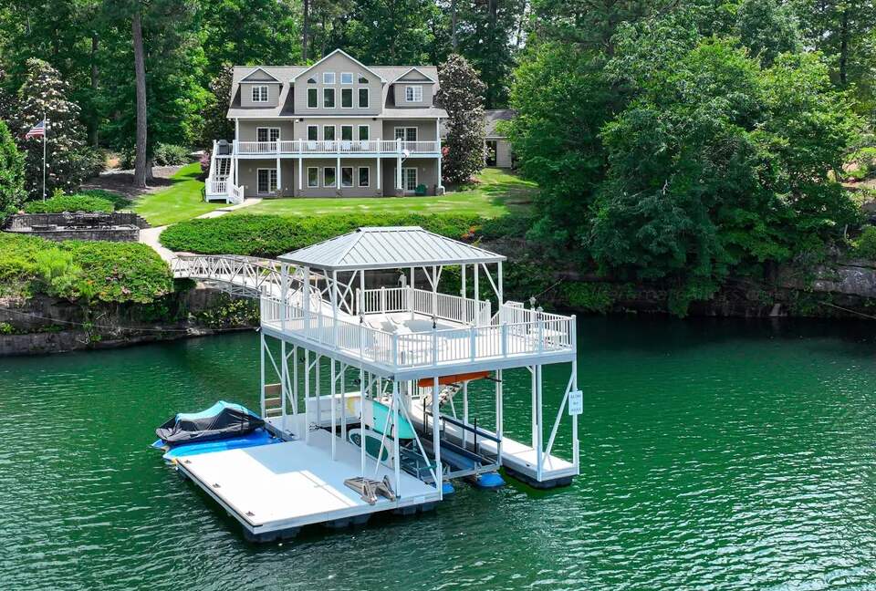 Elegant Waterside Family Retreat with Private Dock - Arley, Alabama