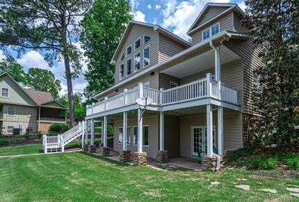 Elegant Waterside Family Retreat with Private Dock - Arley, Alabama