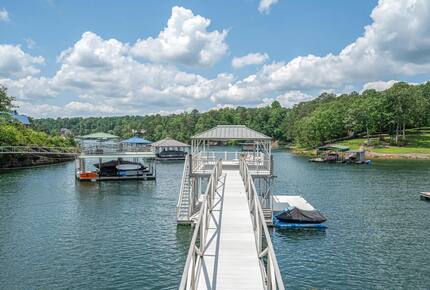 Elegant Waterside Family Retreat with Private Dock - Arley, Alabama