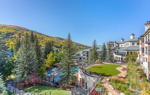 Modern Mountain Getaway Steps from Beaver Creek Village - Beaver Creek, Colorado