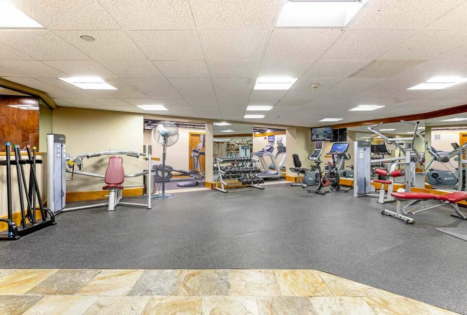 Modern Mountain Getaway Steps from Beaver Creek Village - Beaver Creek, Colorado