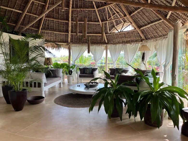 Oceanfront Elegance in the Heart of Watamu - Watamu, Kenya