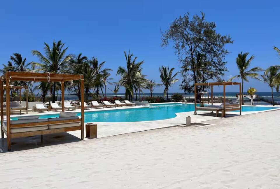 Oceanfront Elegance in the Heart of Watamu - Watamu, Kenya