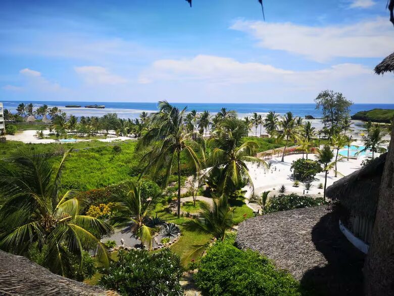 Oceanfront Elegance in the Heart of Watamu - Watamu, Kenya