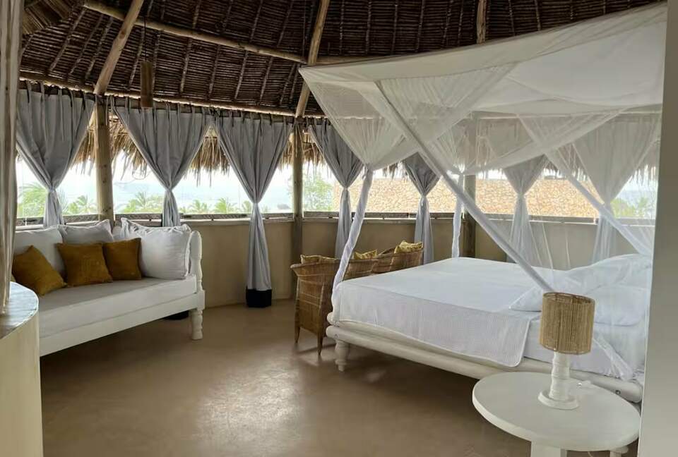Oceanfront Elegance in the Heart of Watamu - Watamu, Kenya