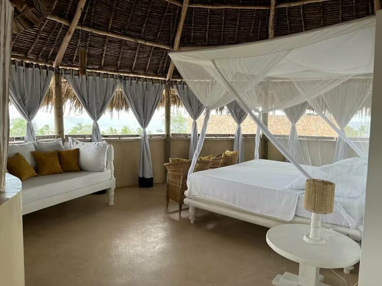 Oceanfront Elegance in the Heart of Watamu - Watamu, Kenya