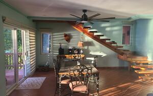 Tropical Beachfront Haven in West Bay - West Bay, Honduras