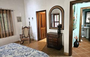 Tropical Beachfront Haven in West Bay - West Bay, Honduras