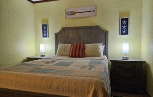 Tropical Beachfront Haven in West Bay - West Bay, Honduras