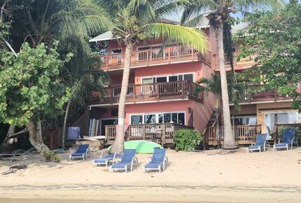 Tropical Beachfront Haven in West Bay - West Bay, Honduras