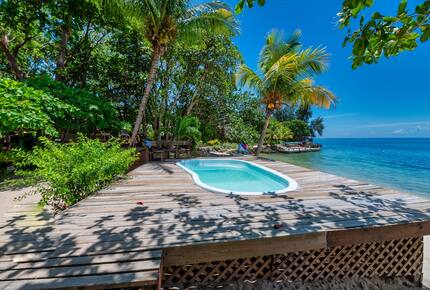 Tropical Beachfront Haven in West Bay - West Bay, Honduras