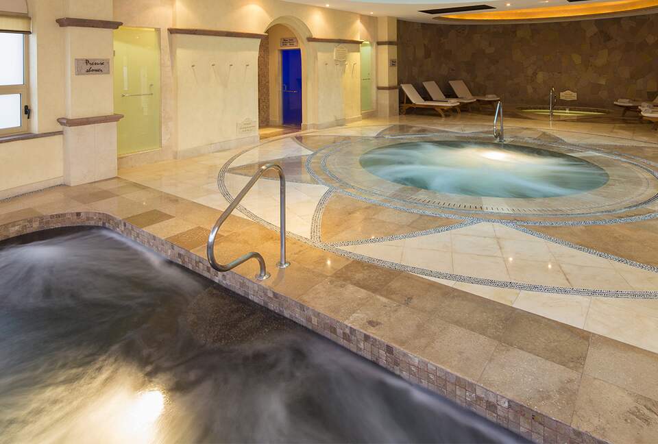 Modern Two-Bedroom Retreat Near El Médano Beach - Cabo San Lucas, Mexico