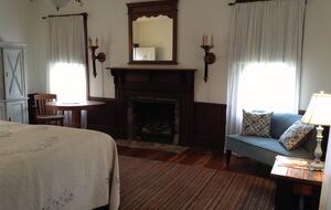 Elegant Country Escape in North Carolina’s Blue Ridge - Weaverville, North Carolina