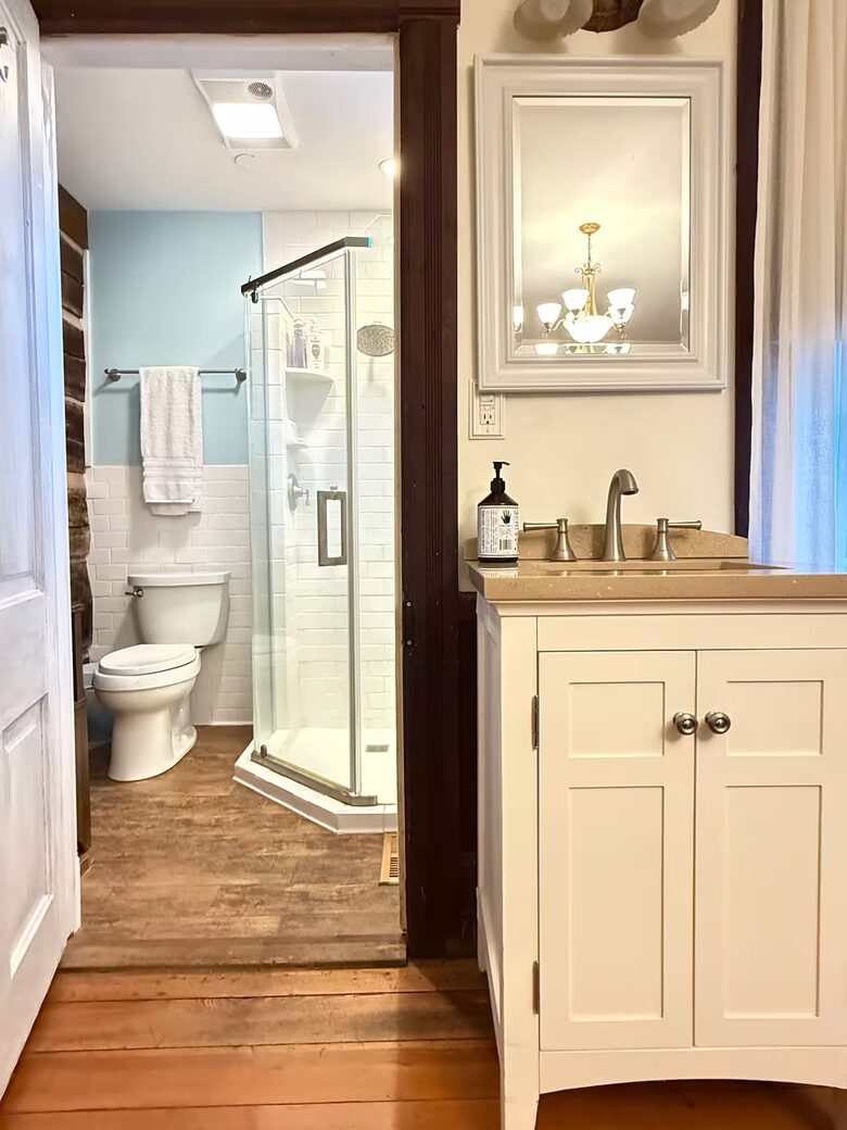 Elegant Country Escape in North Carolina’s Blue Ridge - Weaverville, North Carolina