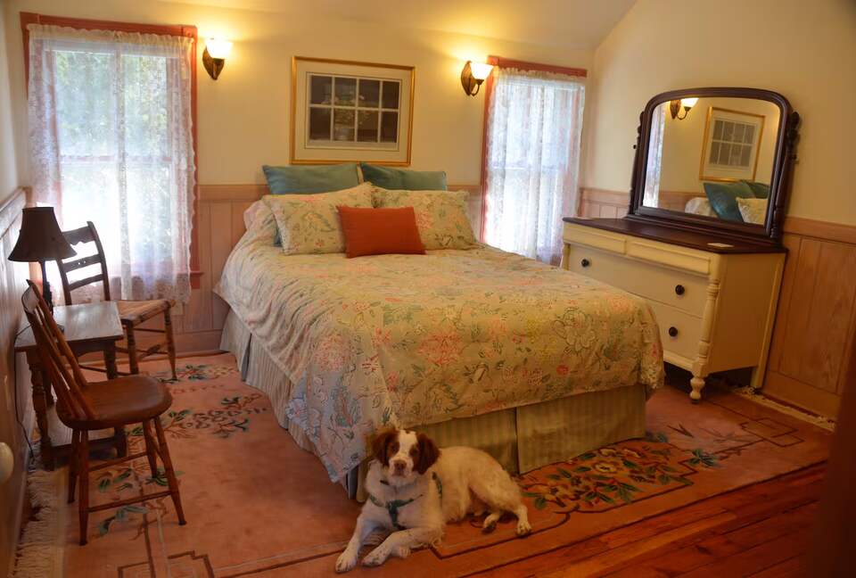 Elegant Country Escape in North Carolina’s Blue Ridge - Weaverville, North Carolina