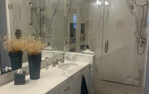 Elegant Monterey Bay Escape in Historic Capitola - Capitola, California