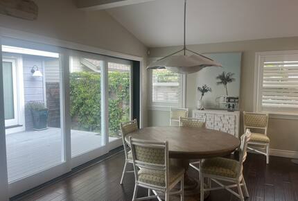 Elegant Monterey Bay Escape in Historic Capitola - Capitola, California