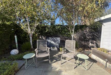 Elegant Monterey Bay Escape in Historic Capitola - Capitola, California