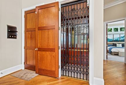 Architectural Masterpiece with Panoramic Lake Views & Concierge Service - Statesville, North Carolina