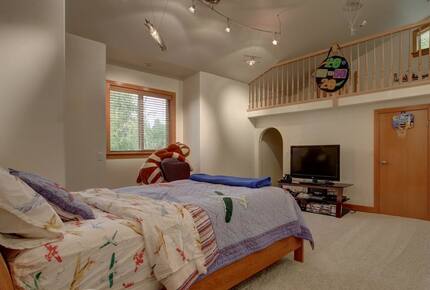 Blue Lantern Lodge - Big Lake, Alaska