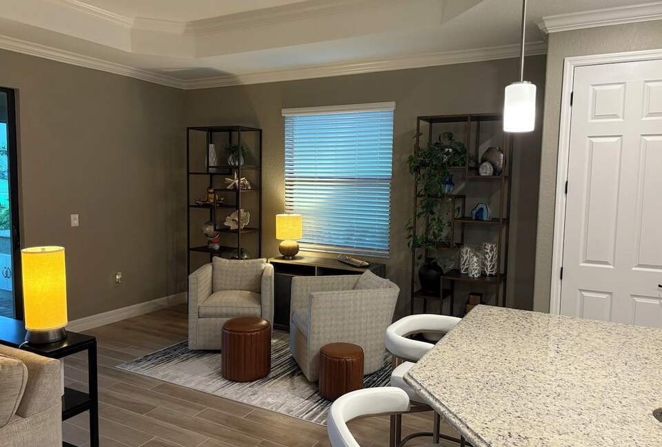 Stylish Lakewood National Home Overlooking the 7th Hole - Bradenton, Florida