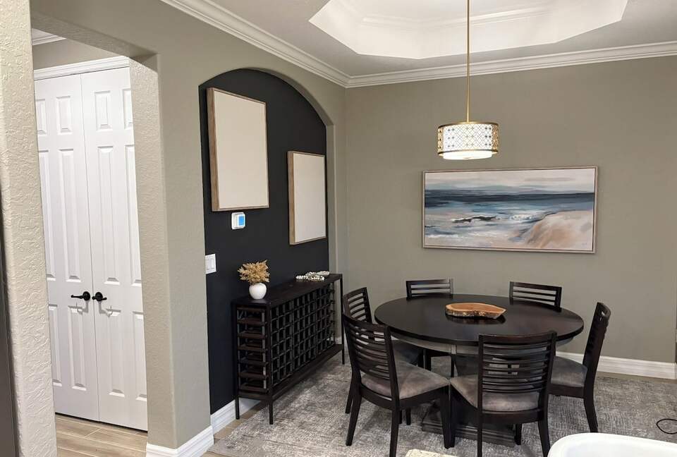 Stylish Lakewood National Home Overlooking the 7th Hole - Bradenton, Florida