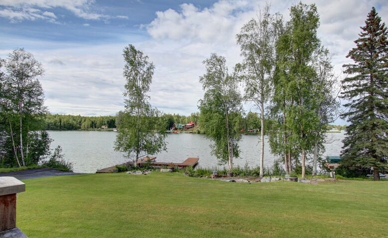 Blue Lantern Lodge - Big Lake, Alaska