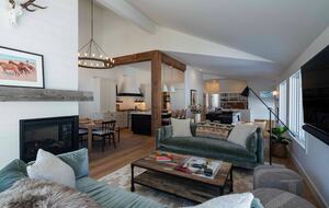 Designer Sun Valley Retreat near Dollar Mountain - Sun Valley, Idaho