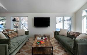 Designer Sun Valley Retreat near Dollar Mountain - Sun Valley, Idaho