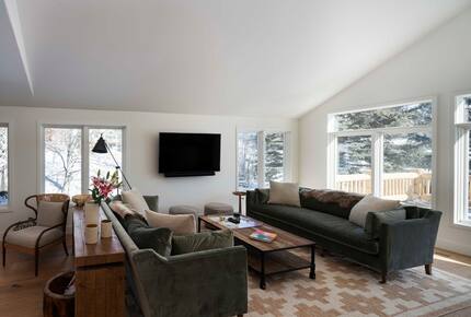 Designer Sun Valley Retreat near Dollar Mountain - Sun Valley, Idaho