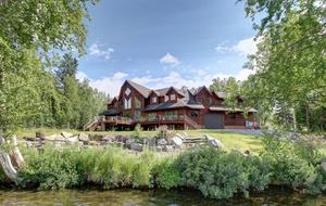 Blue Lantern Lodge - Big Lake, Alaska