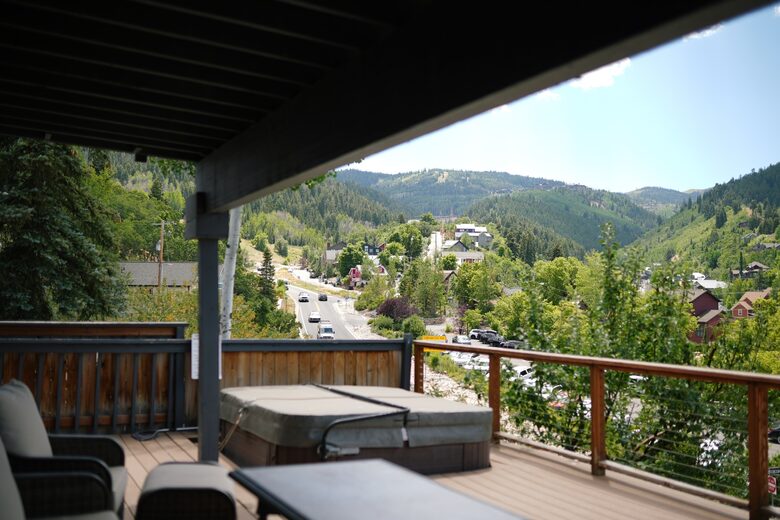 Spacious Park City Escape with Valley Views & Sauna - Park City, Utah