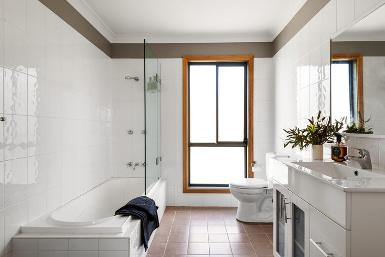 Bullio - Australian Farm Experience - Sydney, Australia