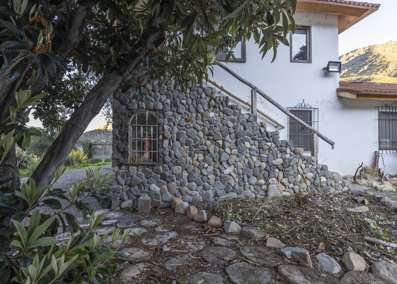 Elegant Countryside Haven in Hacienda Frutillar y Tambillo - Petorca, Chile