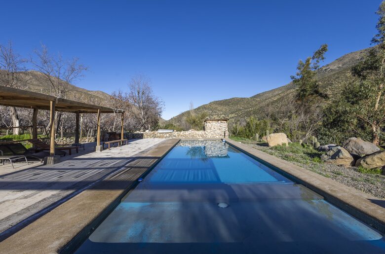 Elegant Countryside Haven in Hacienda Frutillar y Tambillo - Petorca, Chile