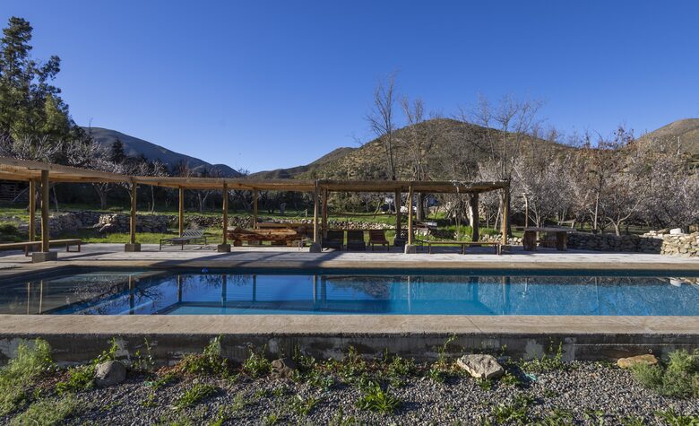 Elegant Countryside Haven in Hacienda Frutillar y Tambillo - Petorca, Chile