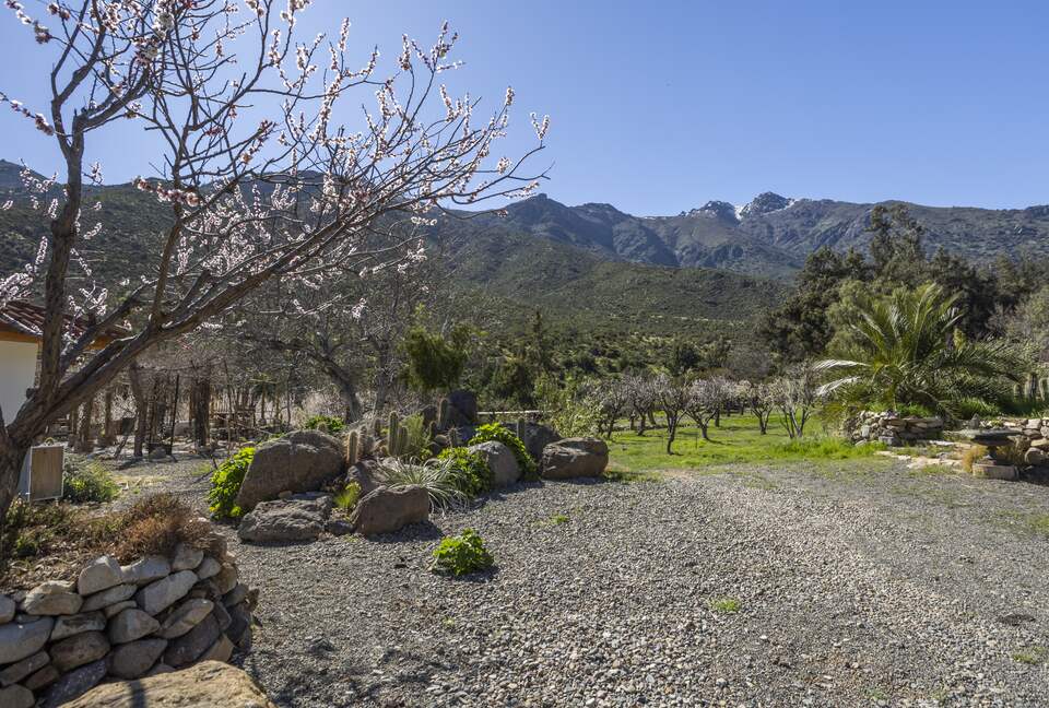 Elegant Countryside Haven in Hacienda Frutillar y Tambillo - Petorca, Chile