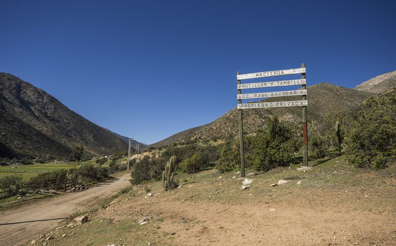 Elegant Countryside Haven in Hacienda Frutillar y Tambillo - Petorca, Chile