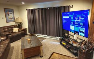 Luxury Retreat at Killington Base with Pool, Spa & Shuttle to Lifts - Killington, Vermont